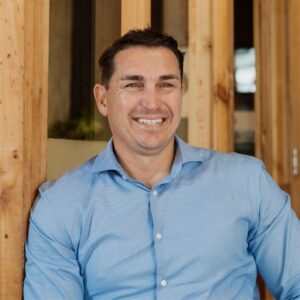 Vian Tee LLB | PGDip | Financial Planner